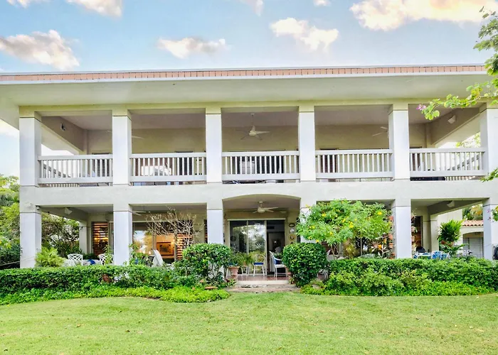 Villa Teale Serene Dorado Escape