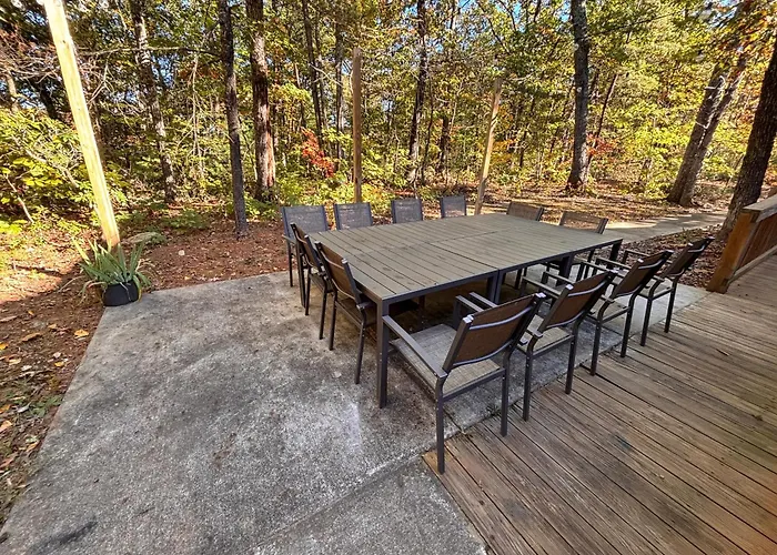 Ridgetop Hideaway 12-Guest Oasis With Hot Tub & Epic Views Near Winery Tours & Trails - Pets Are Allowed By Request