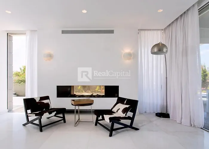 Villa In Herzliya Pituach, Israel