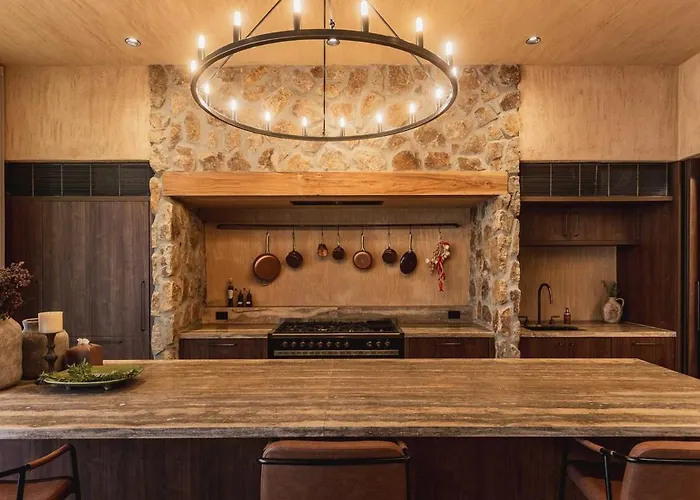 Casa Terra Noosa Luxury Coastal Retreat