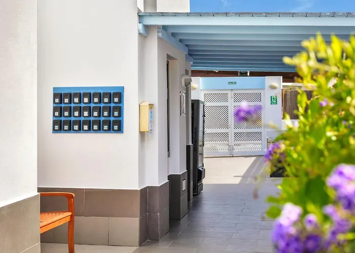 LIVVO Mar Azul - Adults Only
