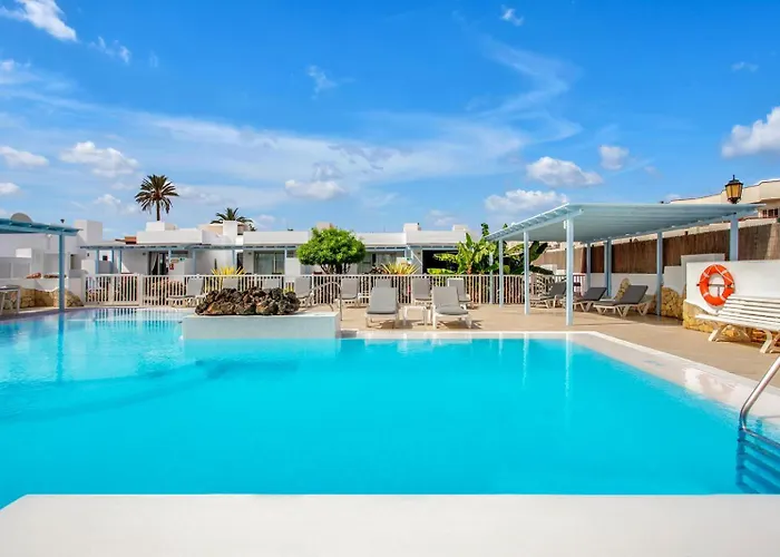 LIVVO Mar Azul - Adults Only