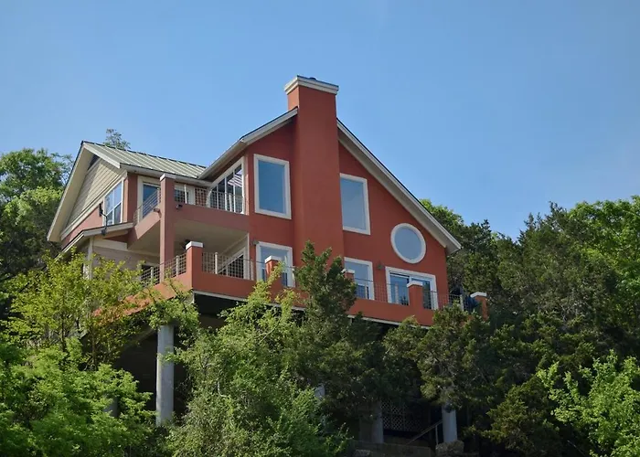 Heavenly Waterfront Retreat - Boat Dock, Deep Cove