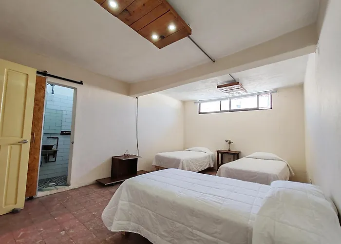 Hostalgia Casa Zul