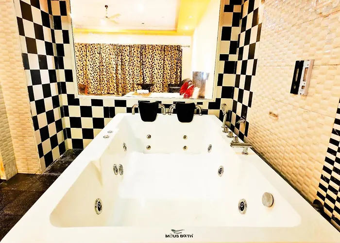 Resort: Green Trees Munnar