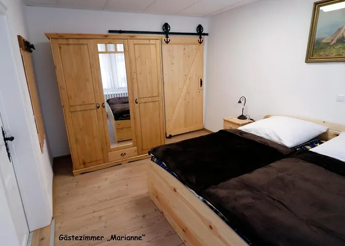 Gaestezimmer Zum Rotem Karpfen