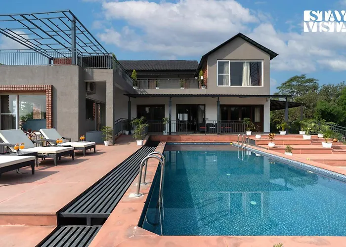 Stayvista At Villa Aera With Pool, Lawn