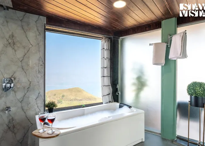 Stayvista At The Cloudscape With Wifi, Lawn, Ac