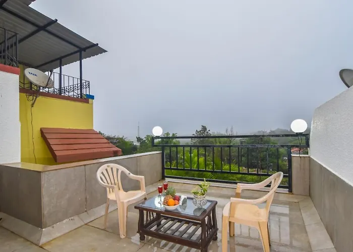 Yash Villa - 2 Bhk Ll Private Pool Ll Wifi Ll Tv Ll