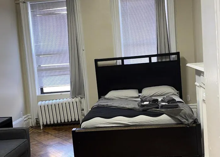 New York City Guest House 2