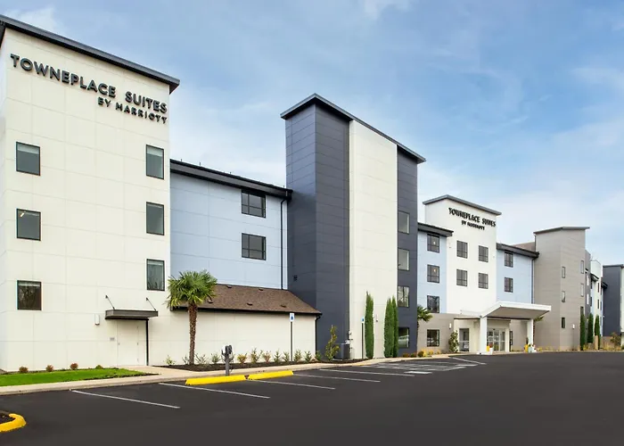 Towneplace Suites By Marriott Portland Airport