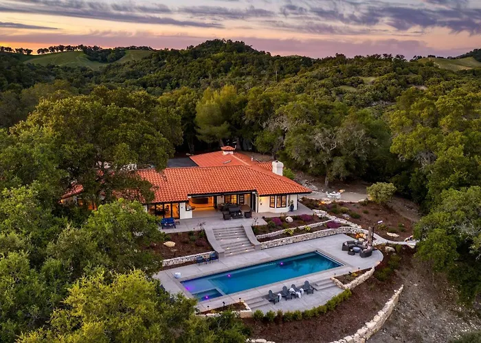 Rancho De Robles By Avantstay