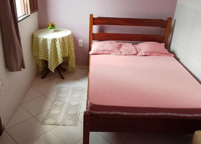 Casa Rosa Da Ilha - Suite Confortavel Com Ventilador E Jardim