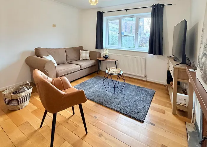 Stylish 3Br Cambridge Bungalow, Near Science Park
