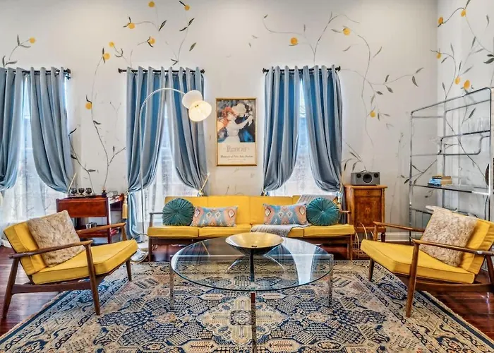 Spacious 5Br 3Ba Villa With Private Courtyard And Heated Pool