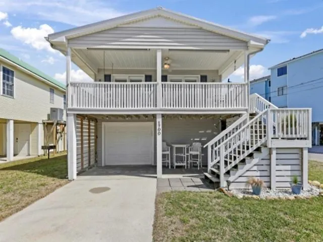 Shell Shack- 3Bed 2 Bath Home Villa