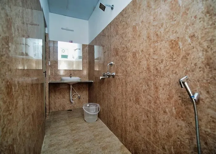 Balaji Guest House