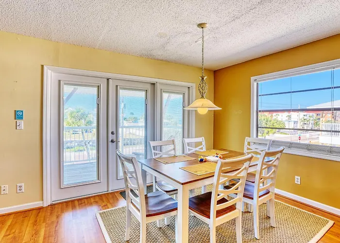 Indian Beach Villas - 3A