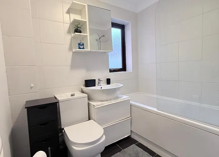 Stylish 3Br Cambridge Bungalow, Near Science Park