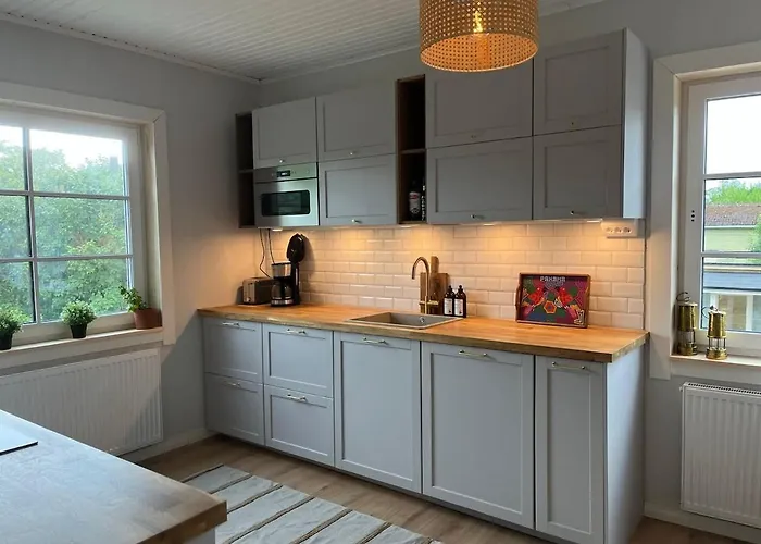 Cozy Big Villa In Hanko