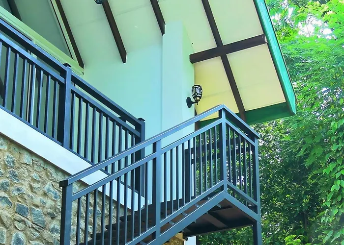 Ranthilaka Villas