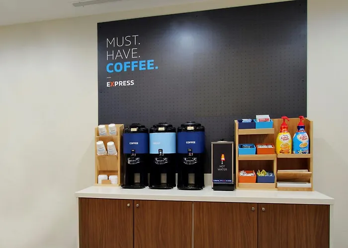 Holiday Inn Express -Fort Myers Area By Ihg