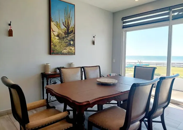 Beachfront Boutique Villa Cazadores