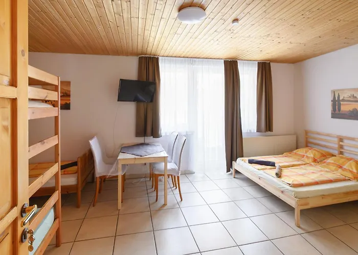 Molnar Apartman Zamardi