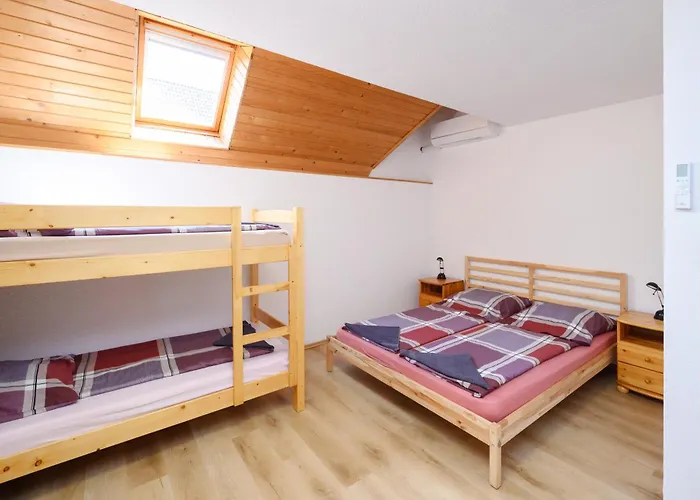 Molnar Apartman Zamardi