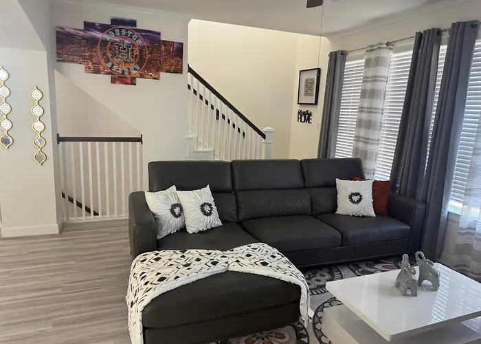 Upscale Gateway, 10 Min To Nrg Stadium,Med Ct,Hdt,