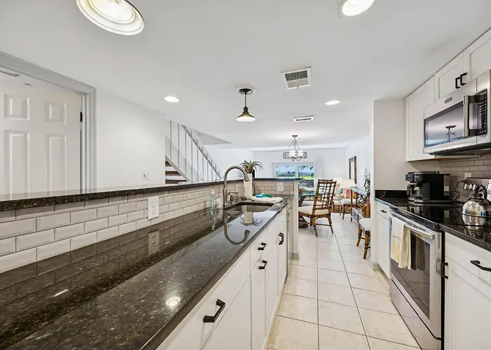 3017 Club Villa
