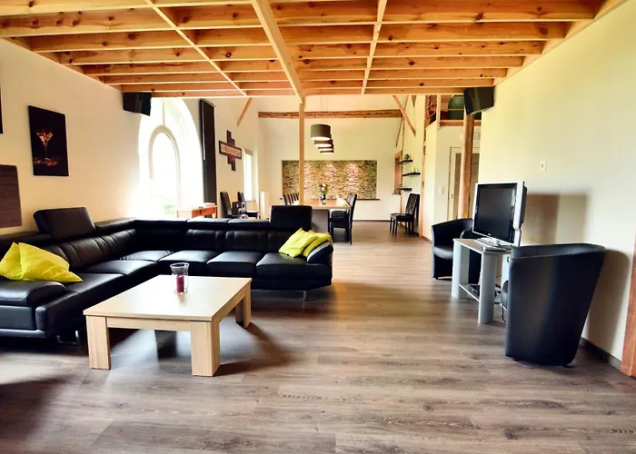 Spacious Villa In La Roche En Ardenne