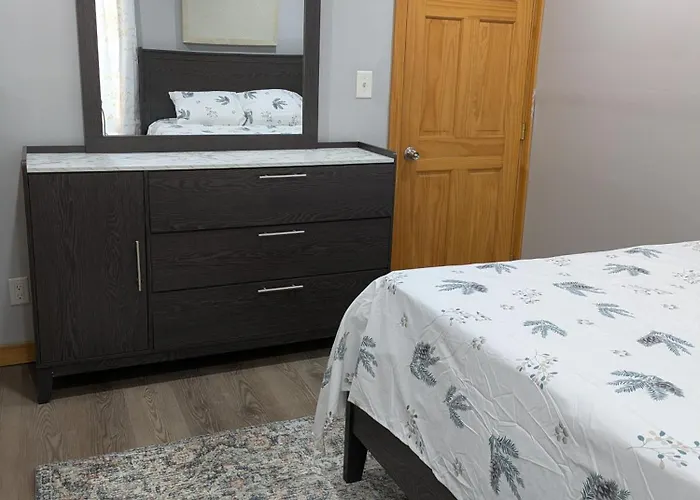 Private Room In 3-Bedroom Apartment