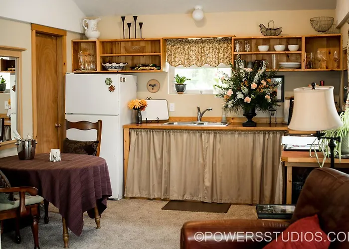 Riverside Cottage On River, By Wineries & Casino