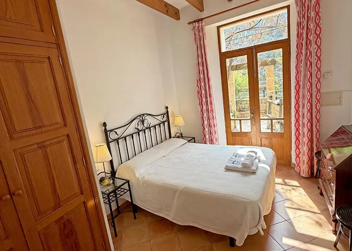 Hostal Villa Verde-Adults Only