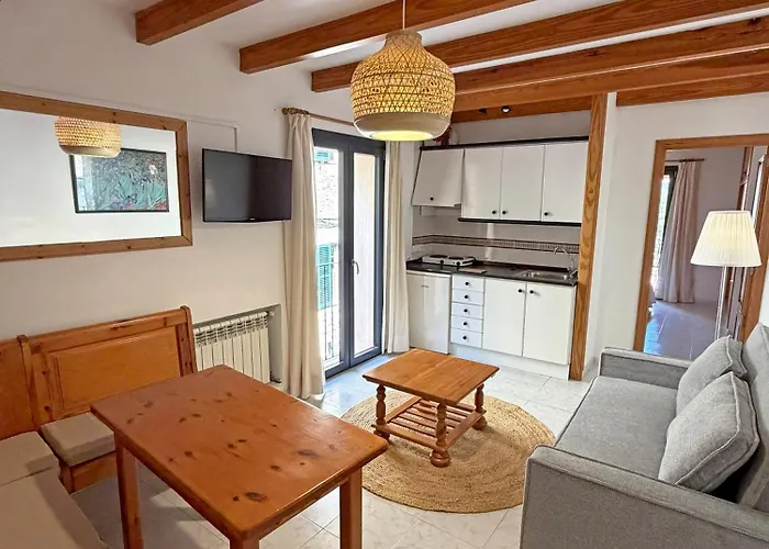 Hostal Villa Verde-Adults Only