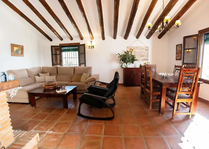 Casas de Cantoblanco Viñuela