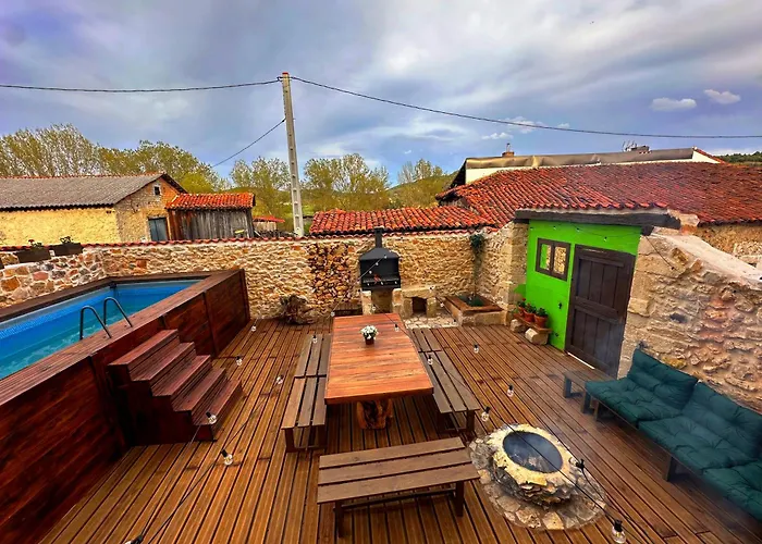 Hostal El nido del Mirlo Casarejos
