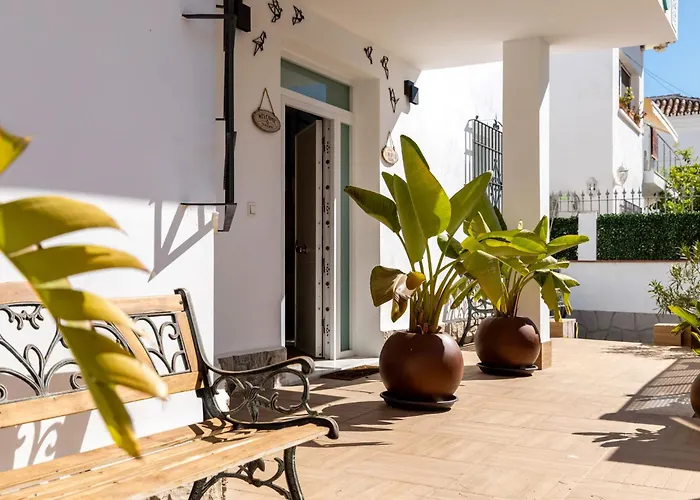 WonderStays Villa Lucía