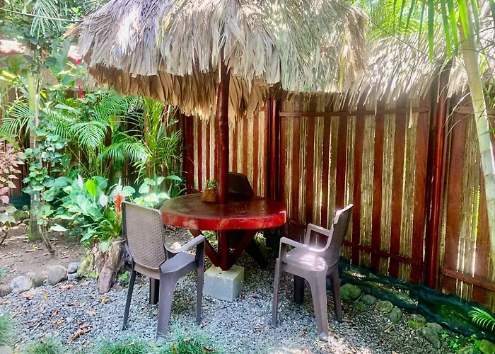 Uva Blue Villas - Villa 2 - Modern 1 Bed Villa - Private Garden