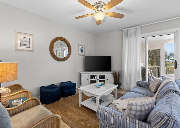 1807 Heron Pt