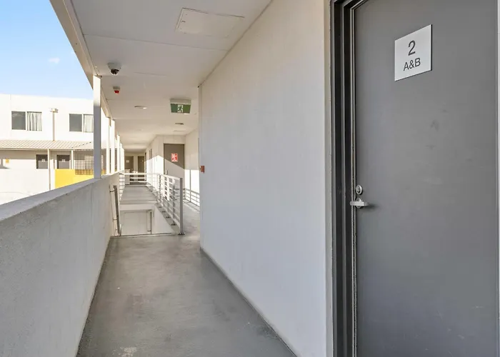 Mawson Lakes