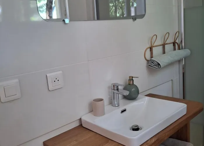 L'Annexe, Logement Confortable Avec Piscine