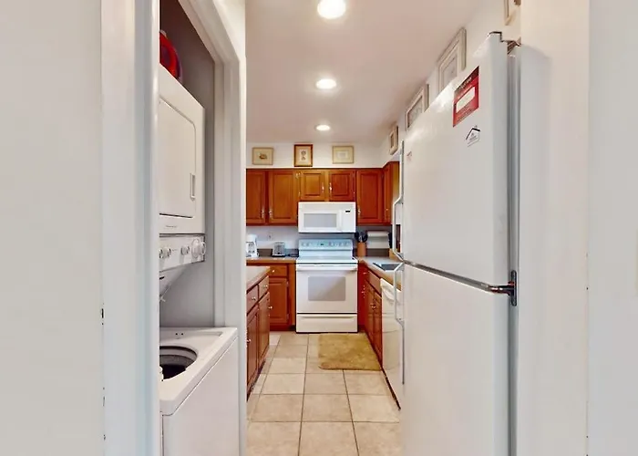 Sea Colony --- 2203 Round Robin