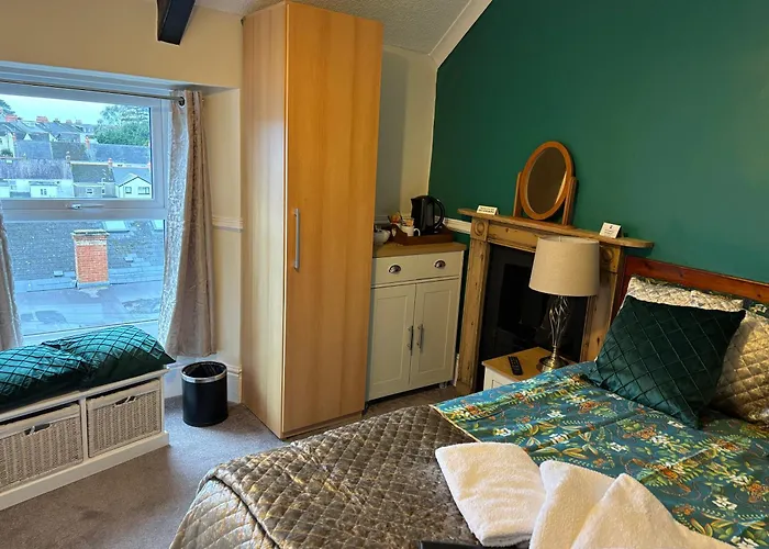 Weybourne Guest House