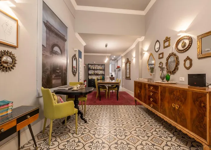 Guest House 73