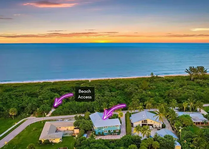Hutchinson Island Beach Retreat - Ground Floor Condo - Pets Welcome