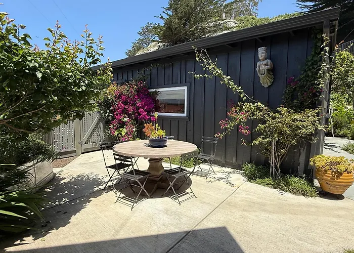Top 13: home for the holidays in Sea Ranch, California(CA), United ...