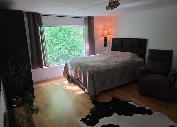 Mysigt Hus Pa 40 Kvm I Malaskog