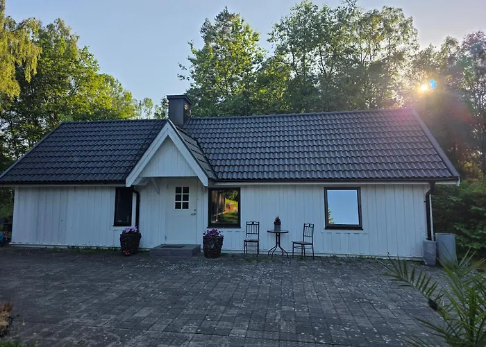 Mysigt Hus Pa 40 Kvm I Malaskog